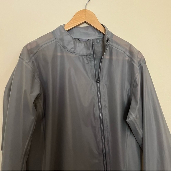 HOKA Performance Shield Jacket - Picture 4 of 7
